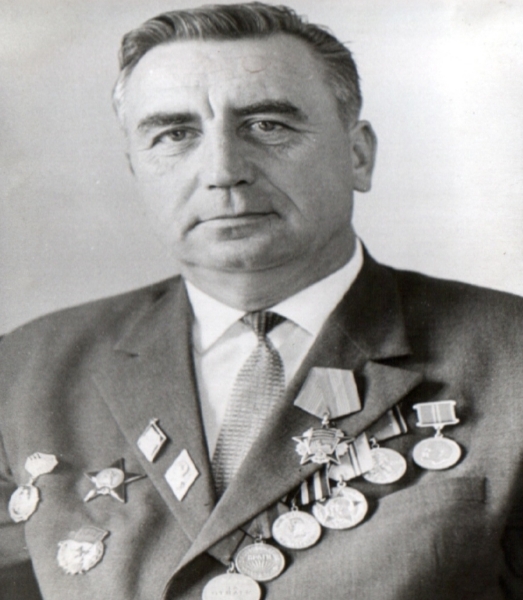 Файл:Karachel kavaler ShalamovNikolAlexandr.jpg