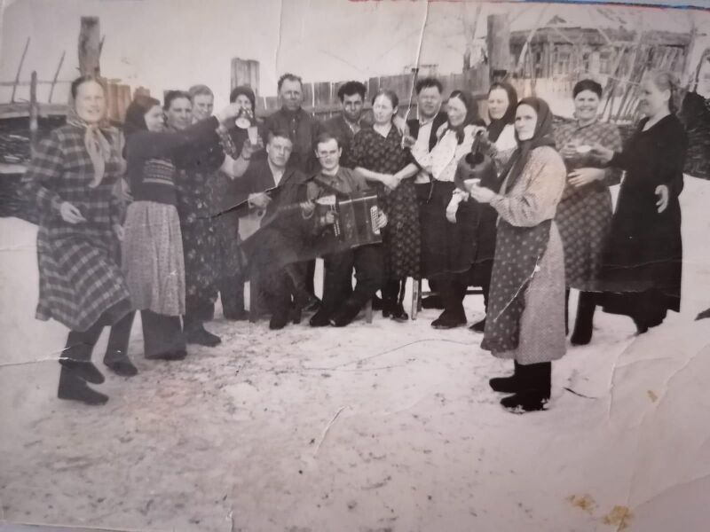 Файл:Krasn Yar Shunih jiteli36.jpg