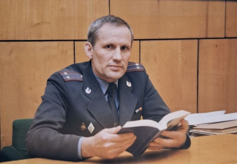 Файл:B-Mohov-RomanovMihPetrov12.jpg